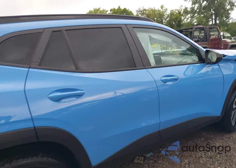 2024 Chevrolet Trax Fwd 2Rs from USA, damaged, VIN KL77LJE23RC142101